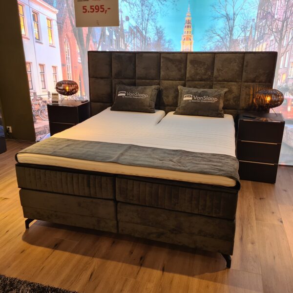SHOWROOM | VanSlaap Boxspring | PC Hooft 180 x 210