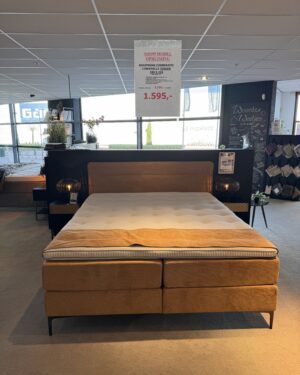 Cinderella boxspring | Tender | 180 x 210 | Showmodel