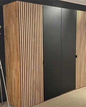 SHOWROOM | Linnenkast | Manhatten